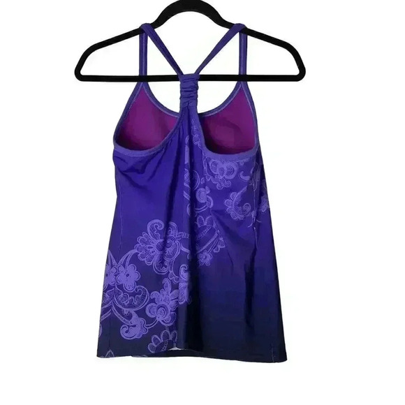 Athleta Pavitra Pansy Purple Stretch Shelf Bra Racerback Sport Top Size M - Picture 3 of 4
